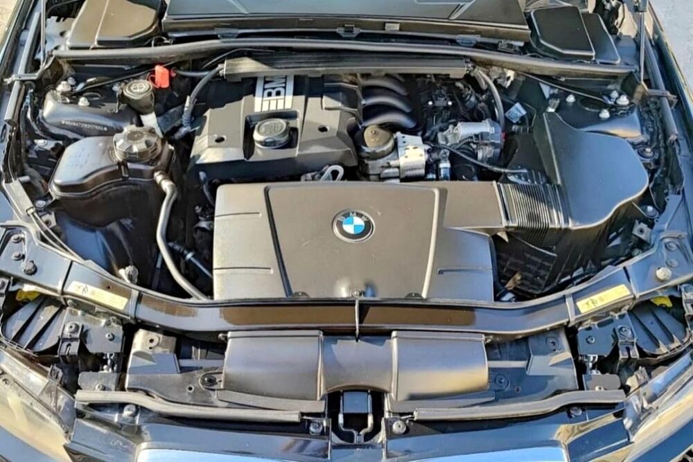 Sahibinden E92 BMW 320i (Sunroof)