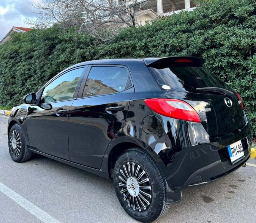 2012 Mazda Demio