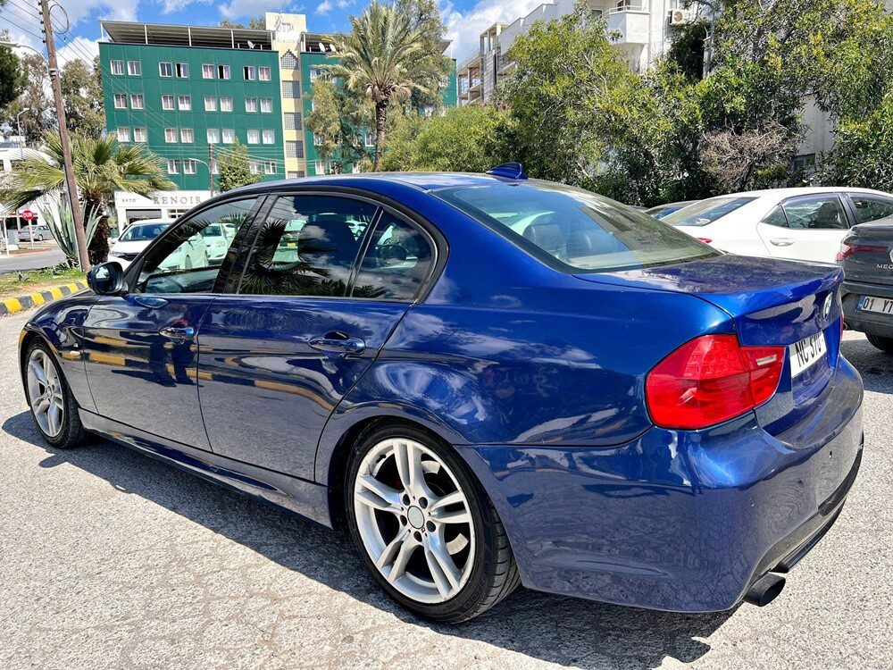 BMW 318i