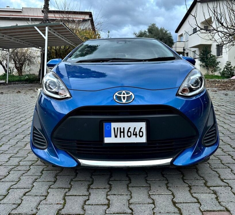 Sahibinden Hibrit Toyota Aqua