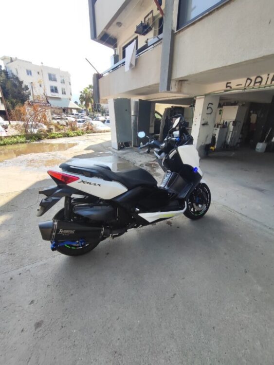 YAMAHA XMAX 400 ABS