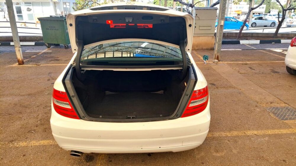 2014 Model Otomatik Mercedes-Benz C180